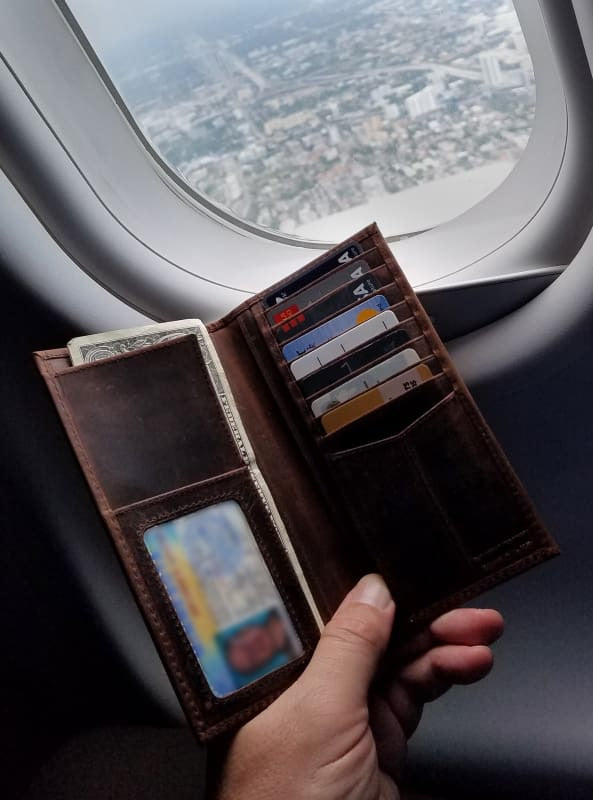 Best Travel Wallet – Mens Long Wallets – 9 Card Slots – Billfold Pocket - Bayfield Bags 